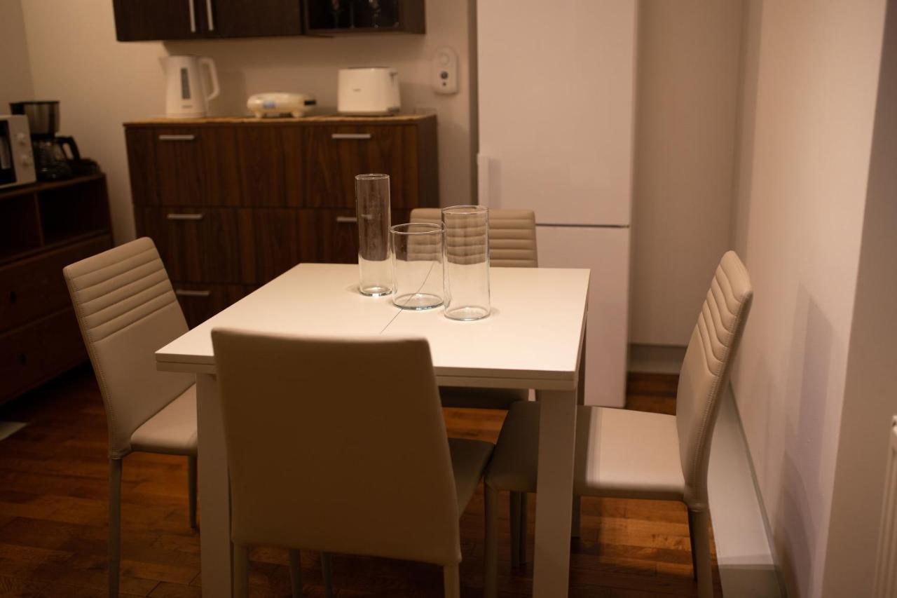 Alessia Apartment In The Old Town Тімішоара Екстер'єр фото